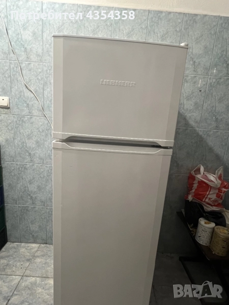 Хладилник с фризер Liebherr, снимка 1