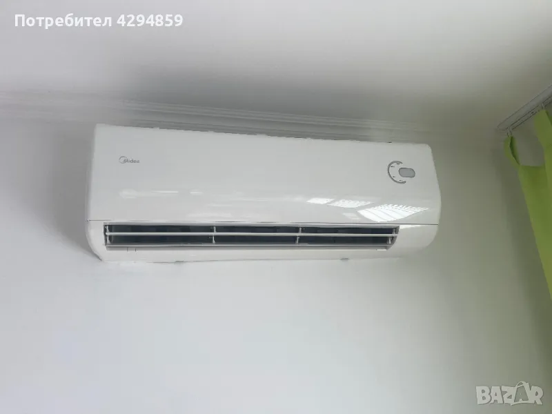 Климатик Midea 12000Btu/h, снимка 1