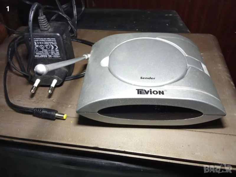 Аудио-видео сендер Tevion за ремонт, снимка 1