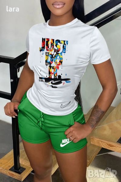 дамски екип Nike , снимка 1