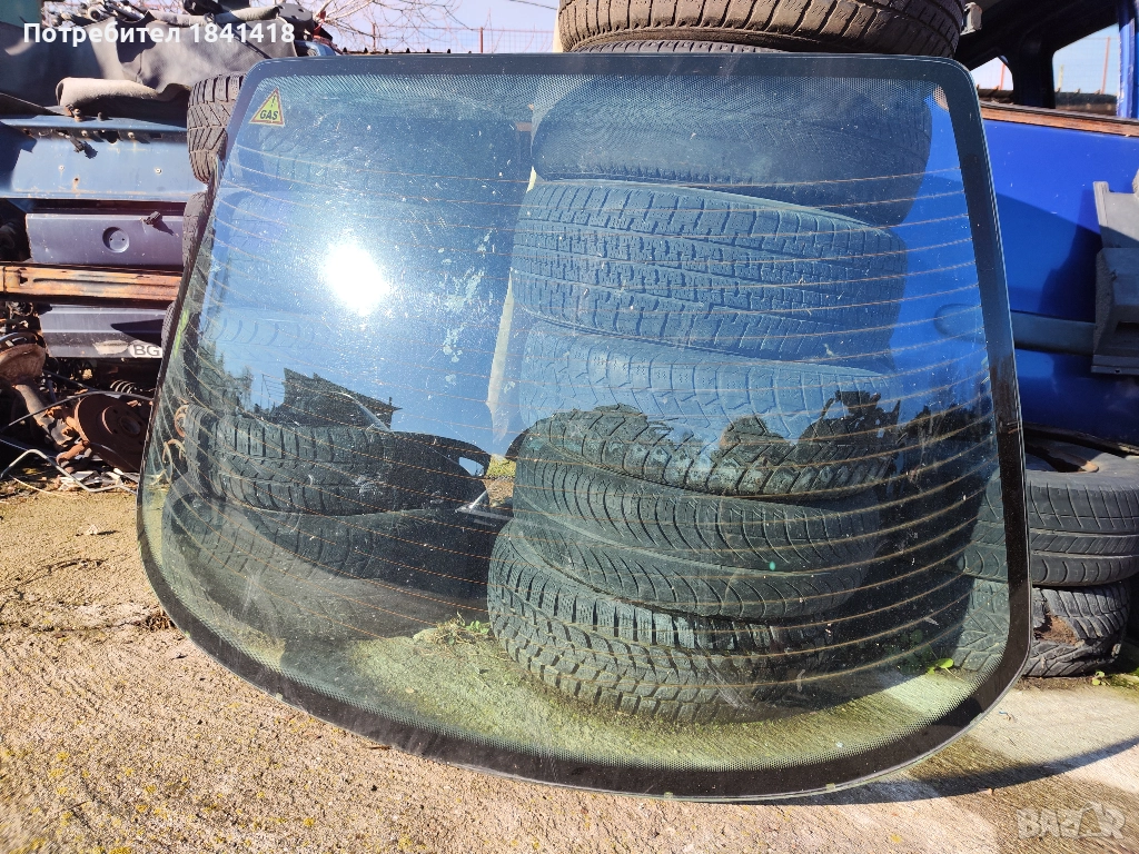 Оригинално задно стъкло Ауди 80 Б3, снимка 1