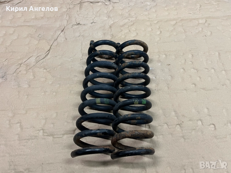 Задни пружини за Mercedes E-class W210 Седан, снимка 1