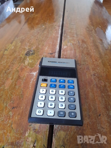 Стар калкулатор Casio Memory B-1