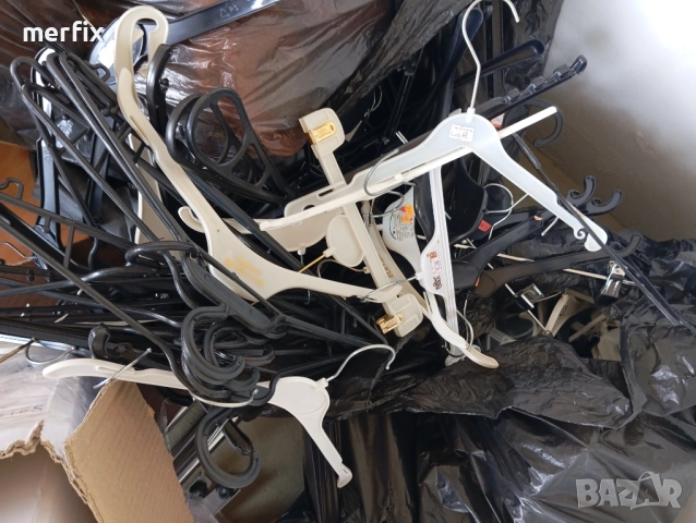 Закачалки като нови, снимка 4 - Закачалки - 51836307