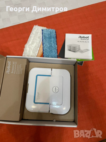 Braava Jet 240 робот - моп за сухо и мокро почистване iRobot Roomba