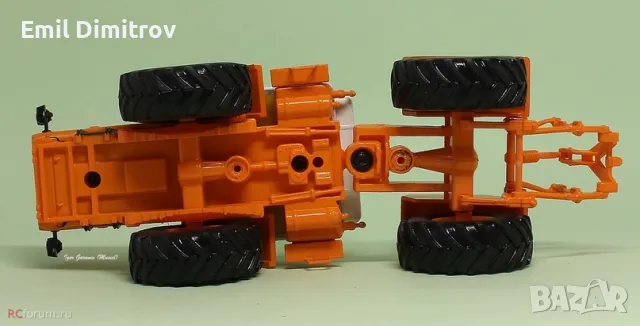 Моделче на трактор Т-150К, в мащаб 1:43, снимка 6 - Колекции - 30946062