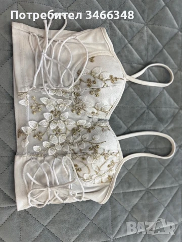 Бюстие , снимка 1