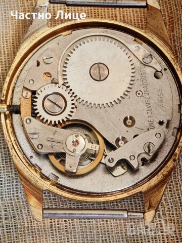 Швейцарски Винтидж Мъжки Ръчен Часовник Waldman1970те г, снимка 3 - Други ценни предмети - 51797362