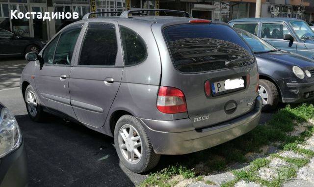 Renault Megane Scenic II 1,9 DCI, снимка 3 - Автомобили и джипове - 45891734