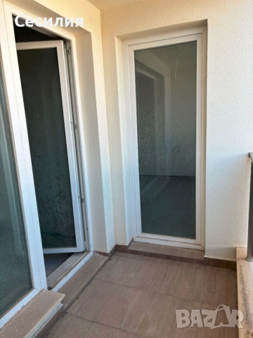 Продавам Апартамент, снимка 13 - Апартаменти - 52446178