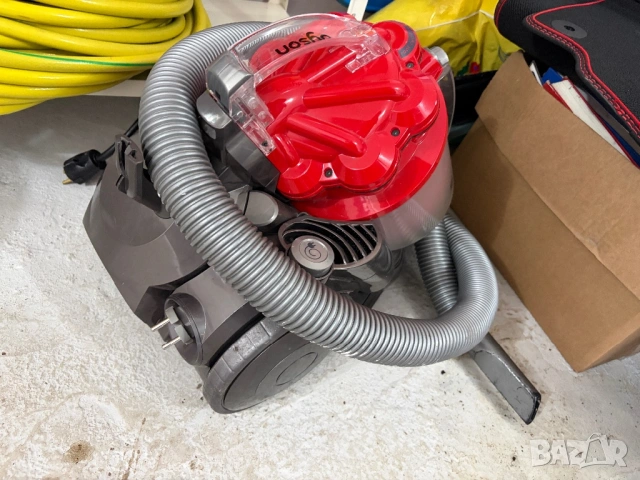 Прахосмукачка Dyson DC29, снимка 2 - Прахосмукачки - 53537506