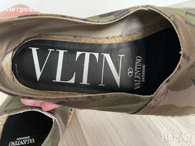 Мъжки еспадрили Valentino Garavani 42 Оригинал, снимка 9 - Мокасини - 51889572