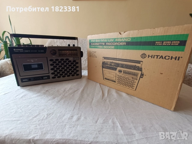 Корекомско Hitachi TRK-5030E, снимка 2 - Радиокасетофони, транзистори - 52878546