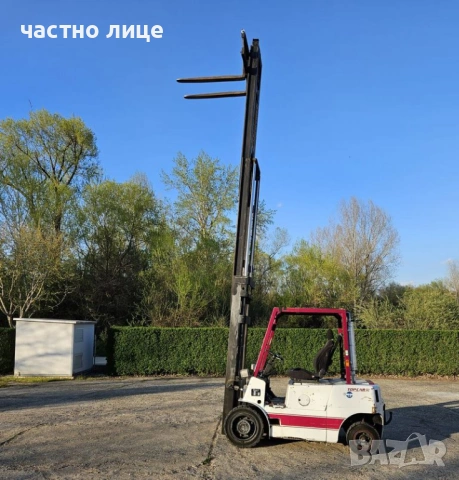 Продавам мотокар Балканкар 2.5т , вдига на 6.2м