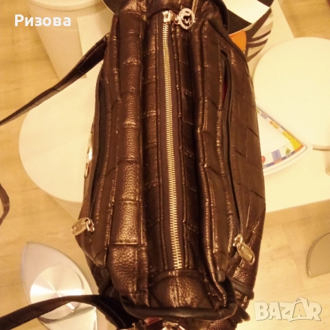 Продавам дамска чанта,нова,черна, снимка 4 - Чанти - 52238116