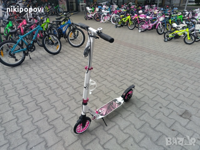 BYOX Детска тротинетка FIORE розов, снимка 2 - Скутери и тротинетки - 53564054