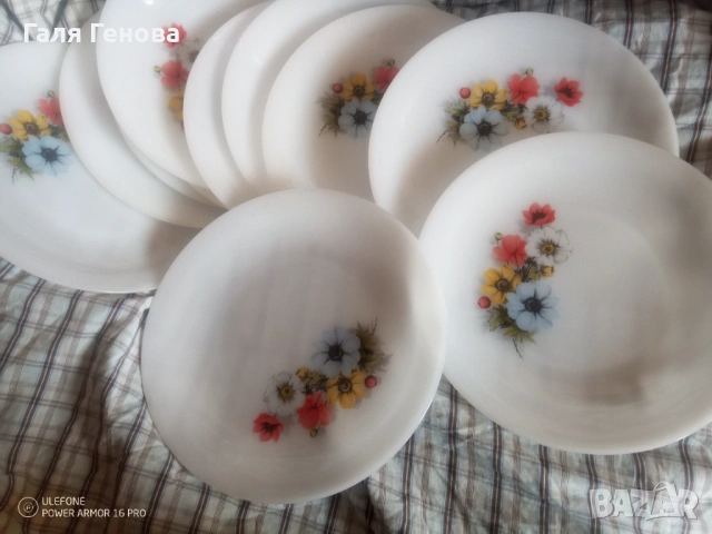 Аркопал чинии Франция 12бр, снимка 4 - Сервизи - 53885537