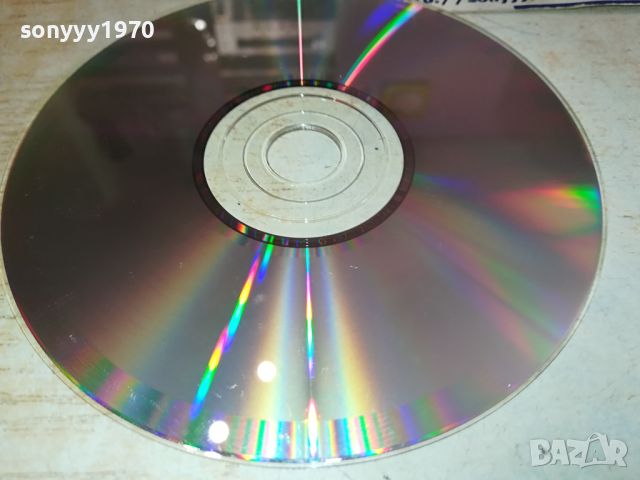QUEEN UNISON CD 1204241450, снимка 12 - CD дискове - 45237400