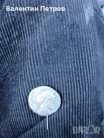 стара антикварна значка