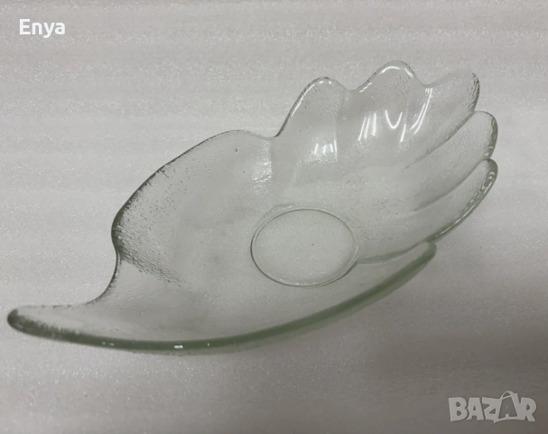 Стъклена купа с форма на листо, снимка 2 - Аксесоари за кухня - 53694505