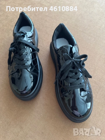 Дамски маратонки, снимка 2 - Маратонки - 53811320