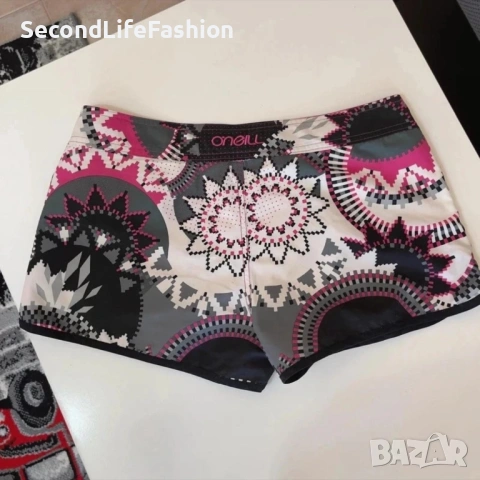 Дамски къси панталони O’Neill размер M-L, снимка 6 - Къси панталони и бермуди - 53731335