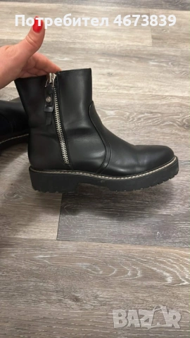 Calvin Klein , снимка 2 - Дамски боти - 53097360