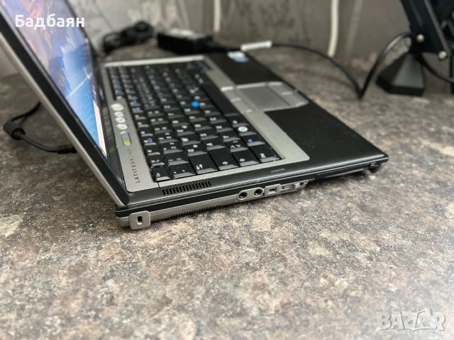 Лаптоп Dell, снимка 6 - Лаптопи за дома - 45315109