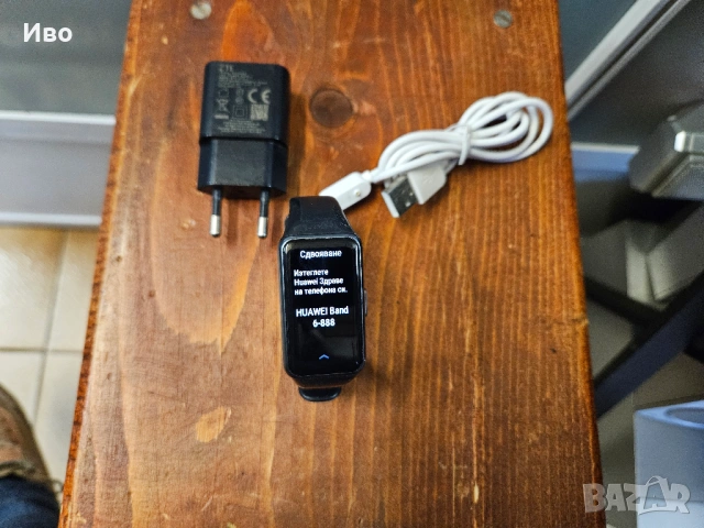 Smart watch Huawei band 6 В отлично техническо и визуално състояние., снимка 2 - Смарт часовници - 53123379