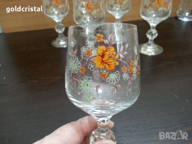 Стари кристални чаши, снимка 2 - Антикварни и старинни предмети - 46024273