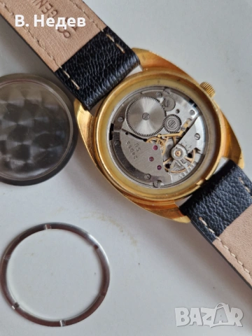 ВОСТОК кал. 2409 - командирската машина! СССР, Au 10, каса 36,0мм! НОВ!, снимка 7 - Мъжки - 54234338