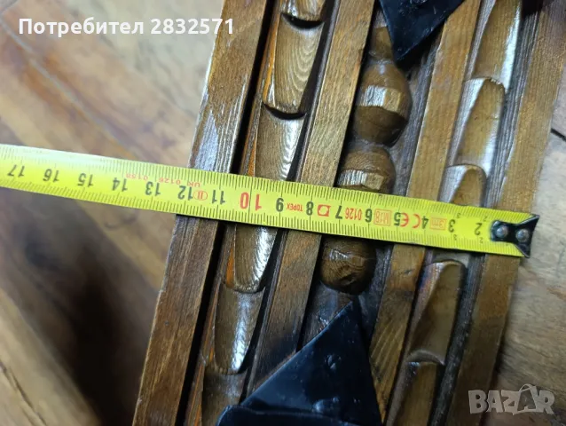 Закачалка ръчна дърворезба., снимка 6 - Антикварни и старинни предмети - 50145920