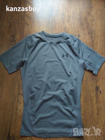 under armour compression heatgear - мъжка фитнес тениска КАТО НОВА , снимка 3 - Тениски - 46124290