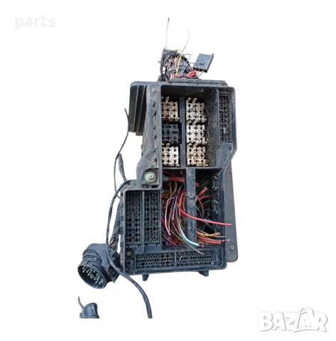 Бушонна Кутия БМВ 3 E36 1.6 Бензин 