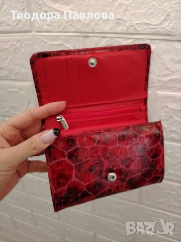 Дамско портмоне Arietti, снимка 4 - Портфейли, портмонета - 53696648