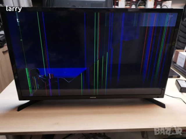 Телевизор Samsung UE32J4000 на части, снимка 4 - Части и Платки - 50571956