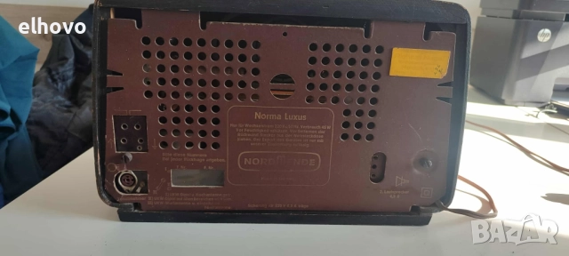 Старо лампово радио NordMende Norma Luxus, снимка 10 - Антикварни и старинни предмети - 52609869