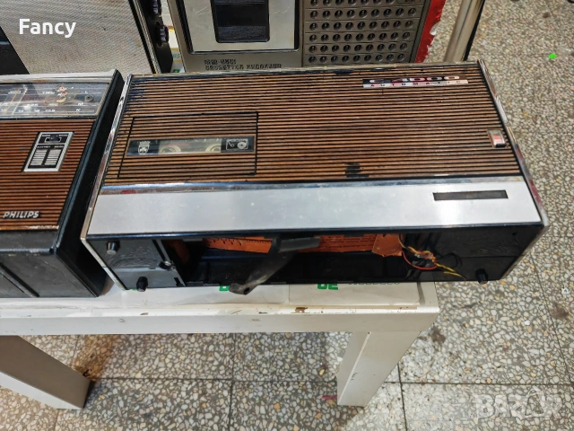 Стари касетофони 4 бр, снимка 4 - Антикварни и старинни предмети - 53179979