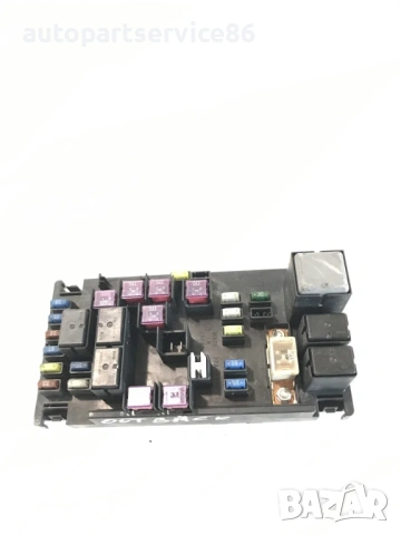 Кутия с предпазители за двигател Ee20Z за Subaru Outback 2.0 D 150Hp (2007) 82241AG060