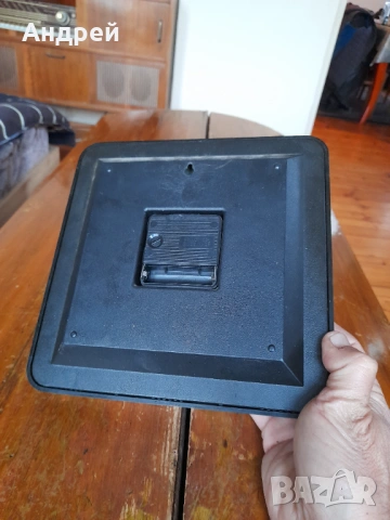 Стар часовник Marlboro #3, снимка 3 - Други ценни предмети - 54009214