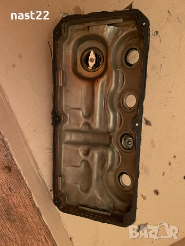 Капак за цилиндрова глава Грейт Уол Ховър 2.4 бензин, снимка 2 - Части - 51893788