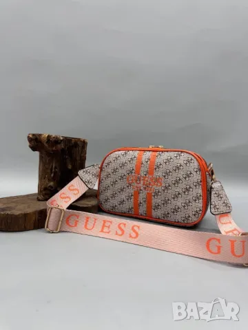 дамски чанти guess , снимка 3 - Чанти - 46900383