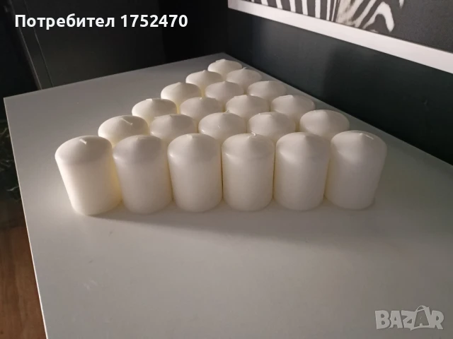 Свещи , снимка 2 - Декорация за дома - 50885903