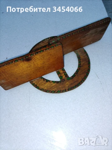 Малка етажерка. , снимка 2 - Антикварни и старинни предмети - 51322804