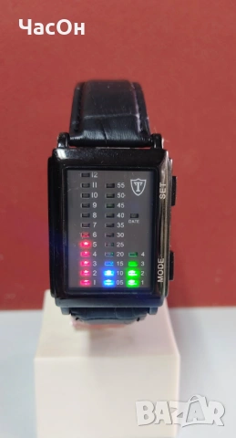 Атрактивен, иновативен часовник DE TOMASO, снимка 2 - Мъжки - 54267977