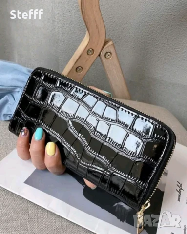 Нови дамски портмонета 