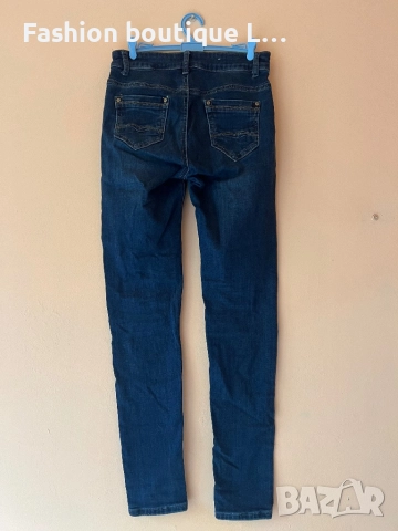 Дамски тъмно сини дънки S размер състав 68% памук 30% полиестер 2% еластант 👖👖👖, снимка 5 - Дънки - 52376356