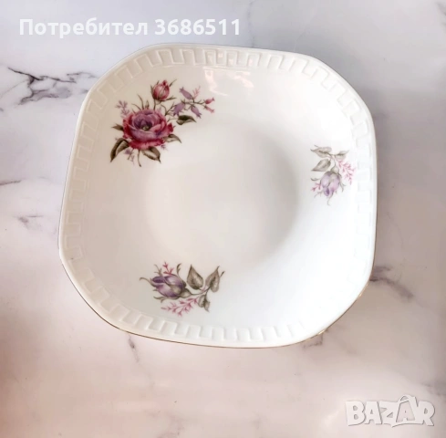 Порцеланови чинии, снимка 3 - Чинии - 53872186