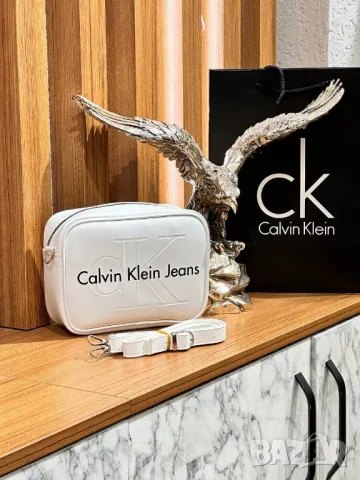 дамски чанти Calvin Klein , снимка 1 - Чанти - 46863565