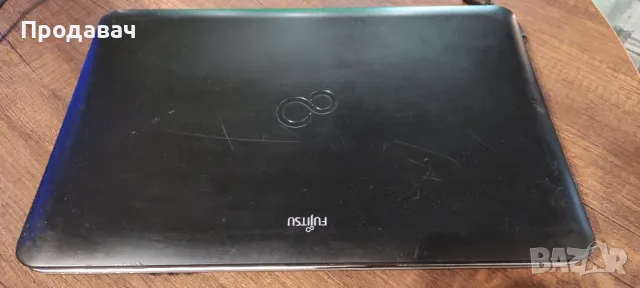 Лаптоп Fujitsu A512 , снимка 1 - Лаптопи за дома - 46877275